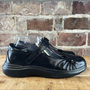 Surefit 'Paris' Black Leather T-Strap Maryjane Work Shoe Sz 8.5 W